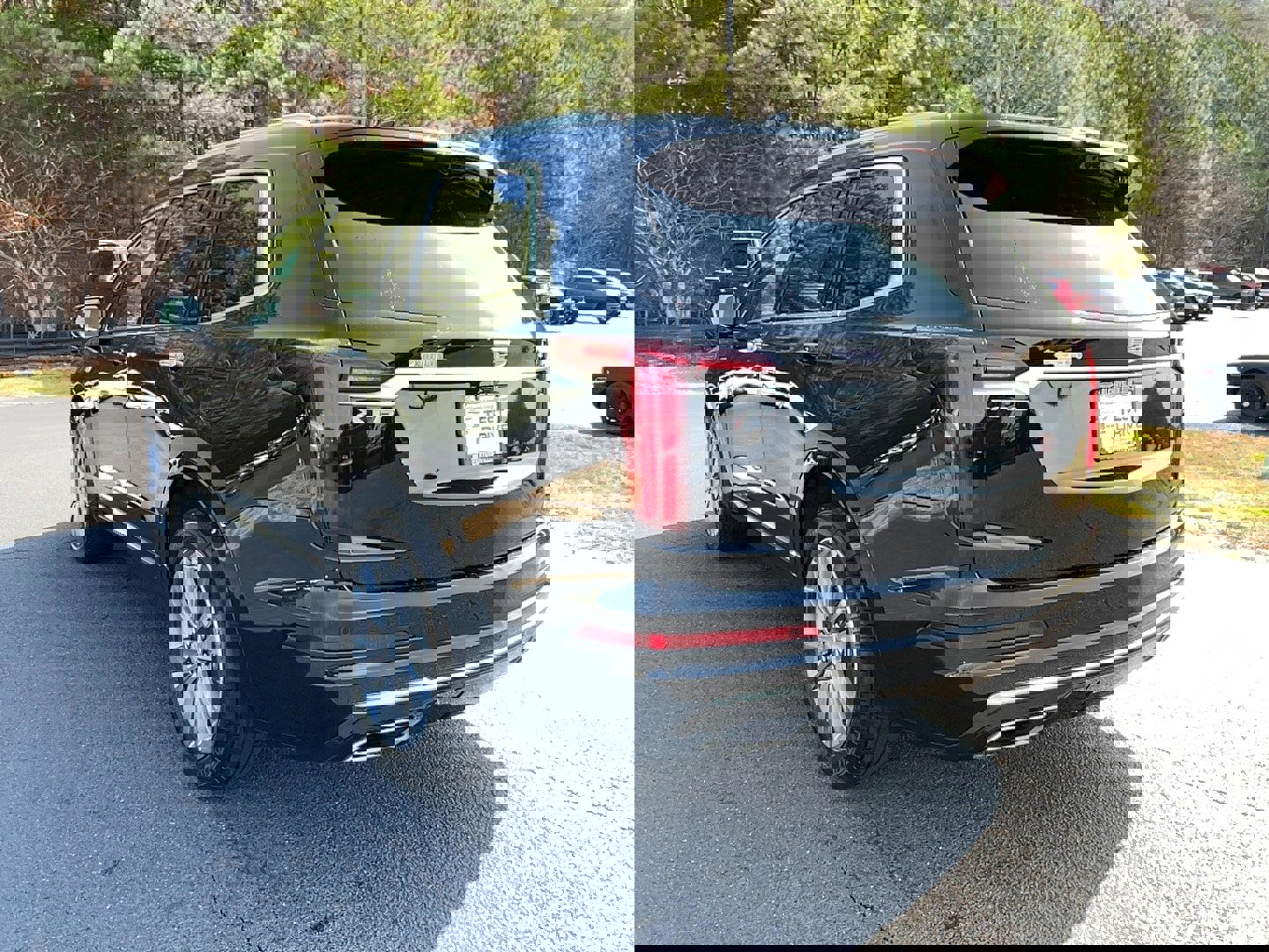 Used 2024 Cadillac XT6 Premium Luxury w/ Technology Package image 7