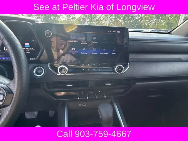 Used 2024 Chevrolet Colorado W/T w/ Safety Package AWD/4WD image 17