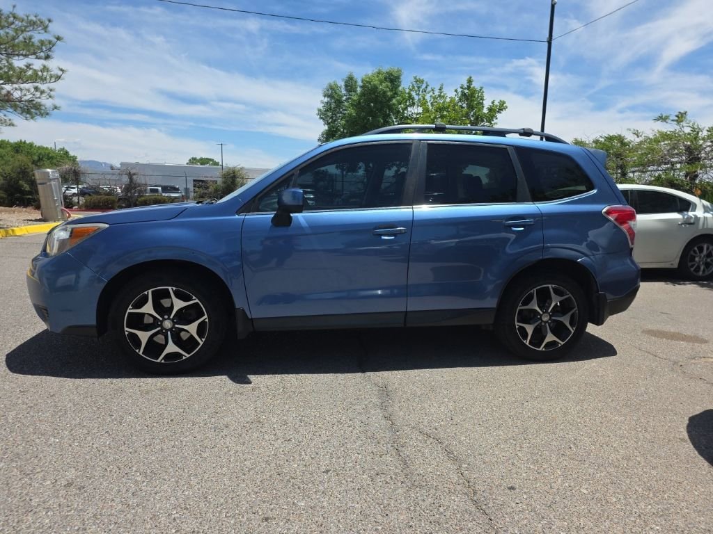Used 2016 Subaru Forester 2.0XT Premium AWD/4WD image 2