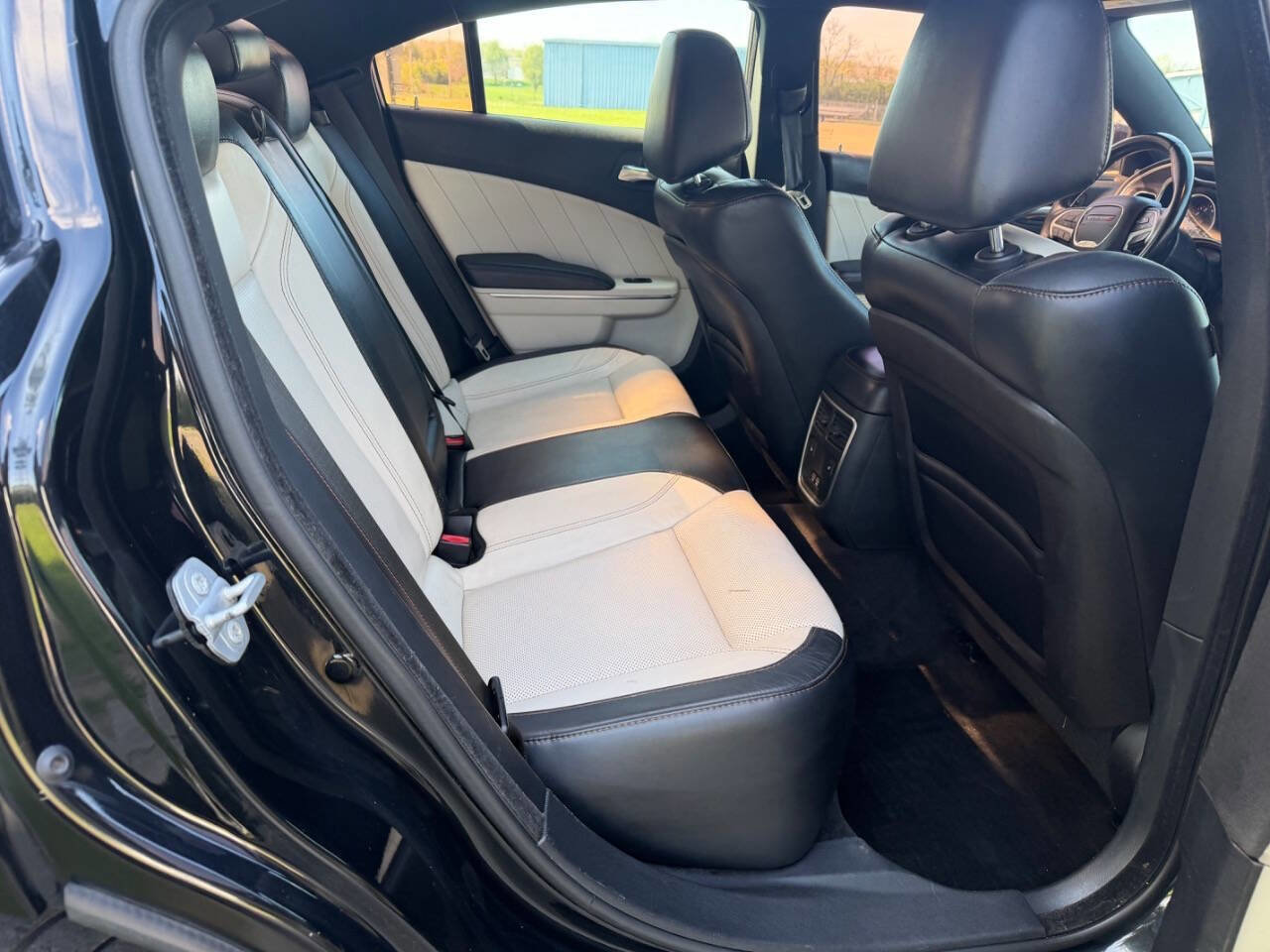 Used 2015 Dodge Charger R/T w/ Plus Group RWD image 14