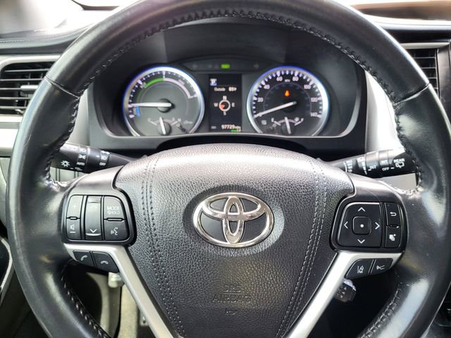 Used 2017 Toyota Highlander Limited w/ Carpet Mat Package AWD/4WD image 15