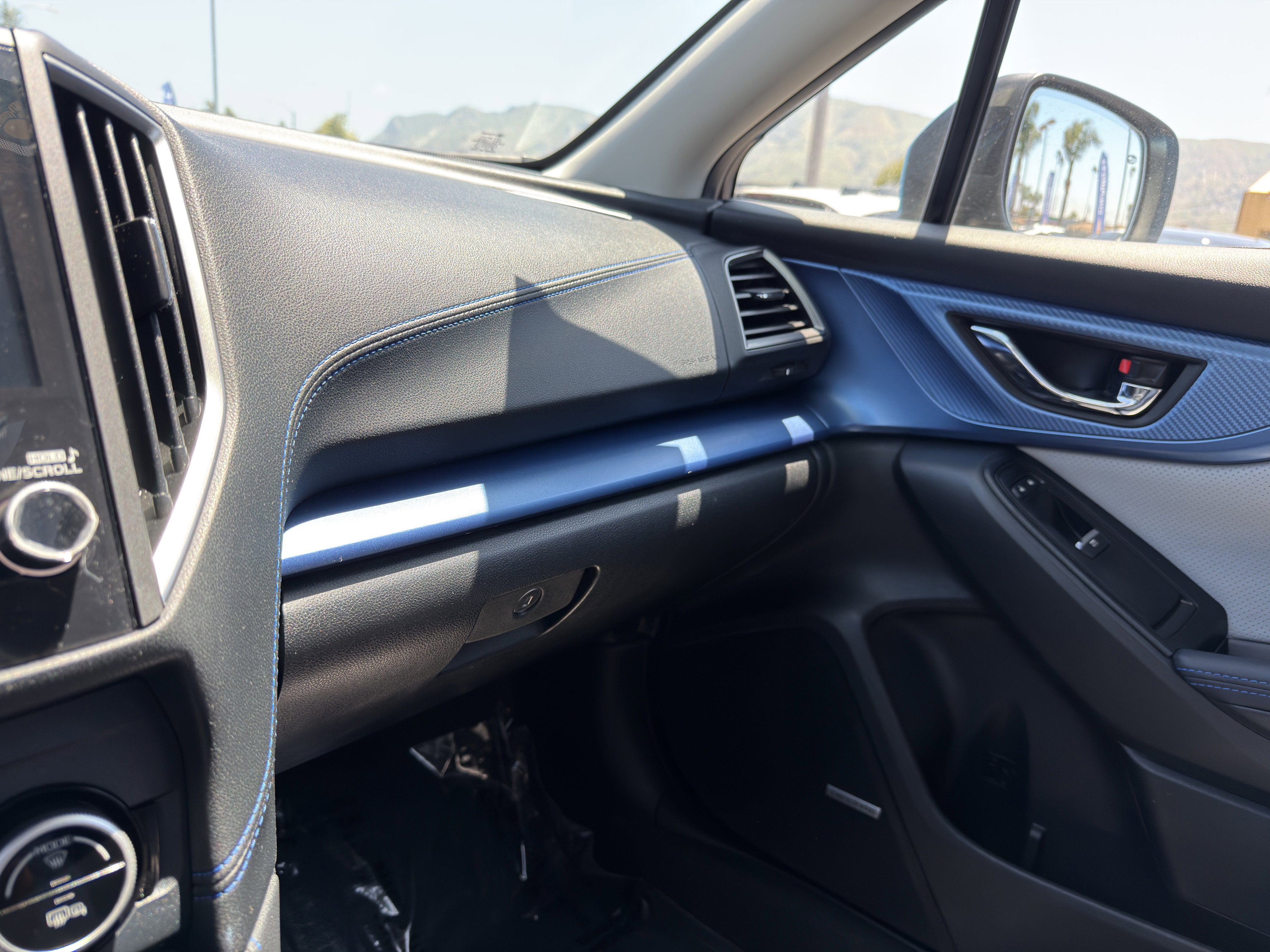 Used 2021 Subaru Crosstrek Hybrid w/ Moonroof Package w/Navigation AWD/4WD image 34