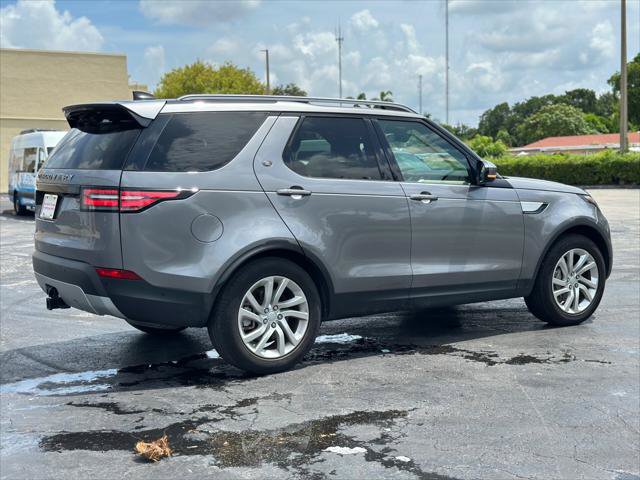Used 2020 Land Rover Discovery HSE AWD/4WD image 8