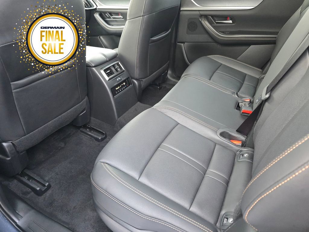 Certified 2025 MAZDA CX-70 3.3 Turbo w/ Preferred Package image 17