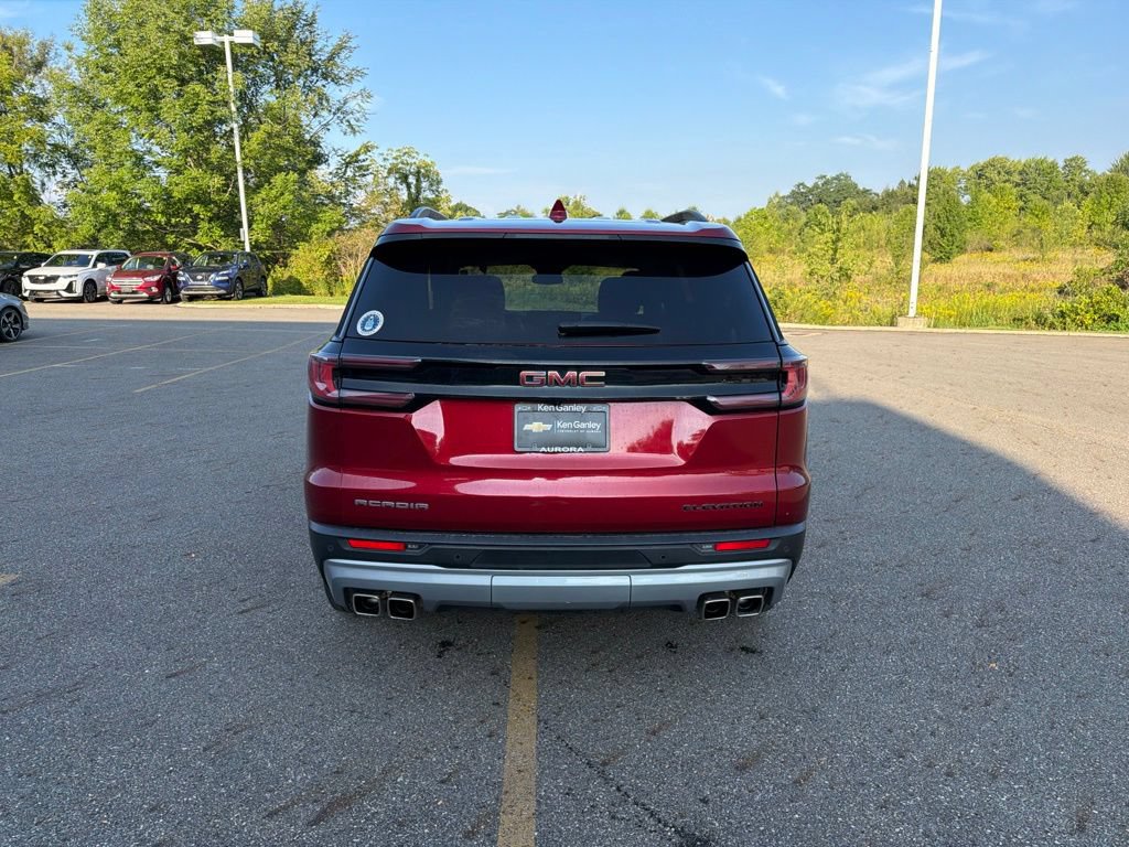 Used 2024 GMC Acadia Elevation FWD image 7