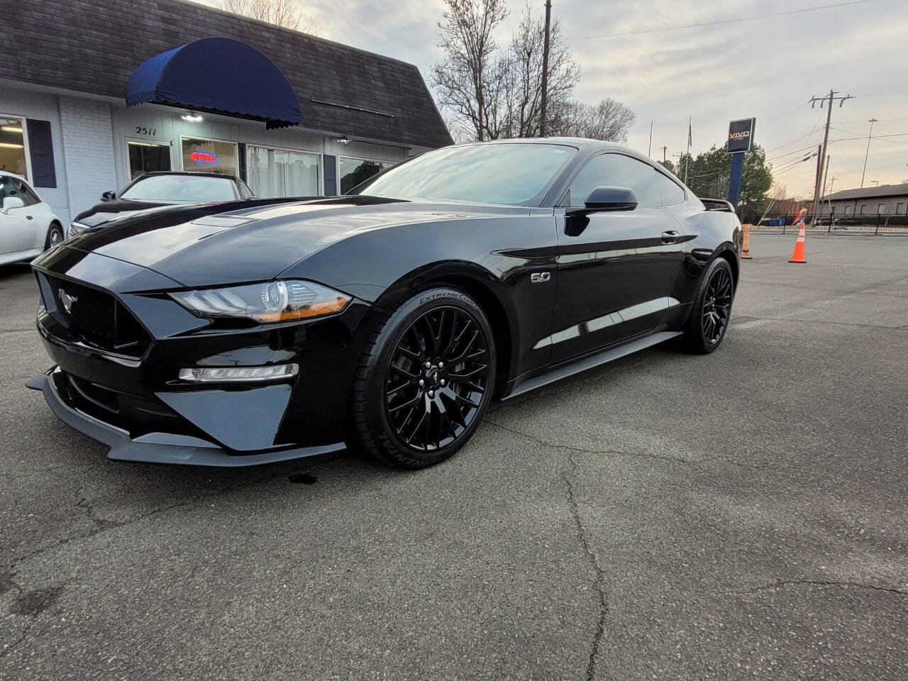 Used 2021 Ford Mustang GT Premium w/ GT Performance Package image 2
