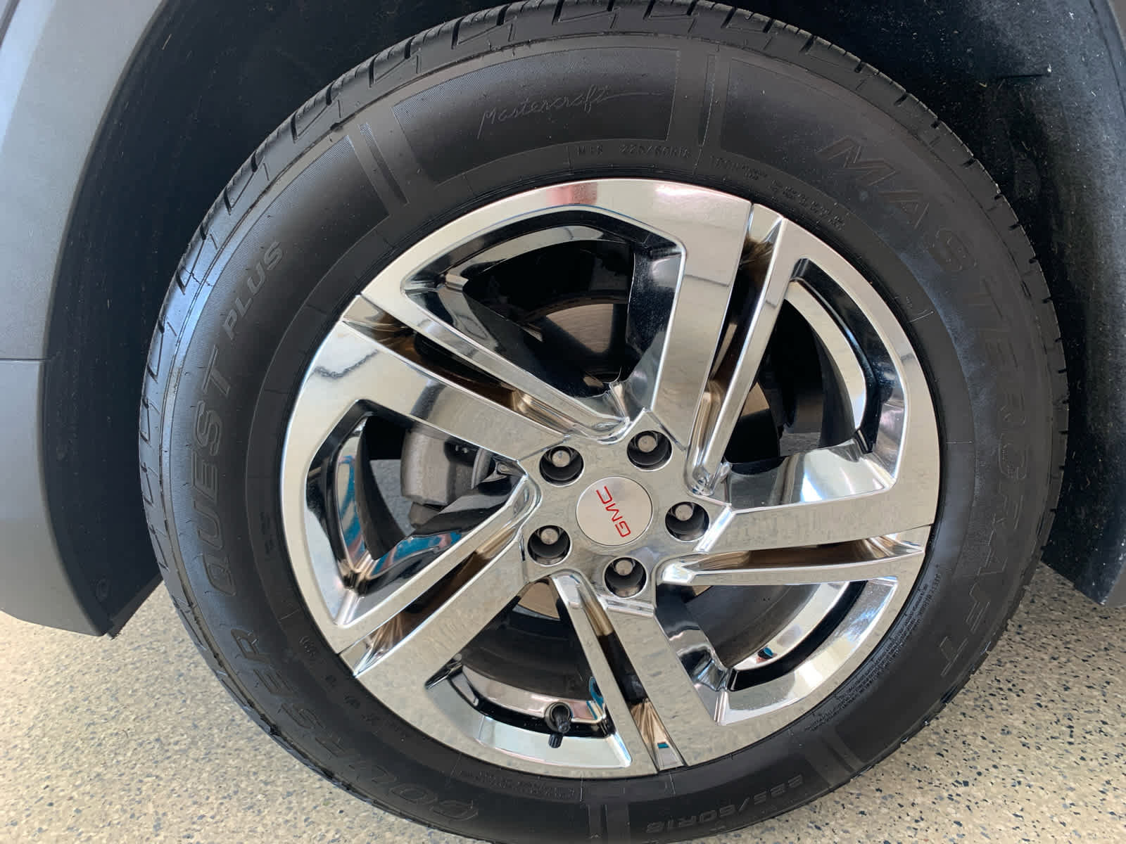 Used 2018 GMC Terrain SLE w/ Driver Convenience Package image 11