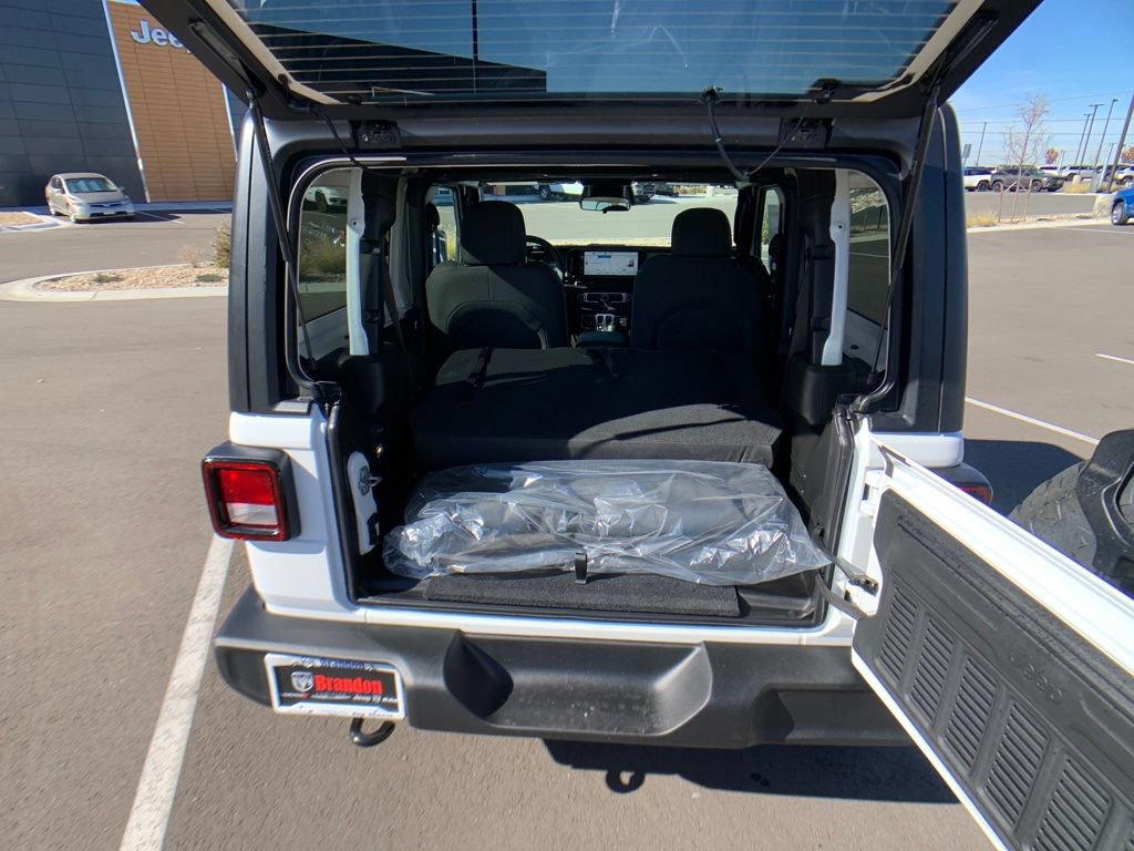 New 2026 Jeep Wrangler Sport AWD/4WD image 24
