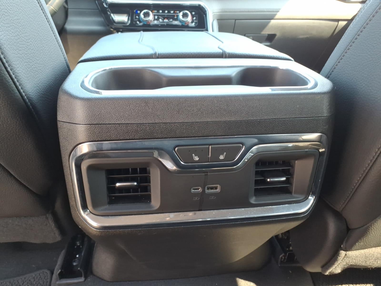 Used 2024 GMC Sierra 1500 Denali AWD/4WD image 15