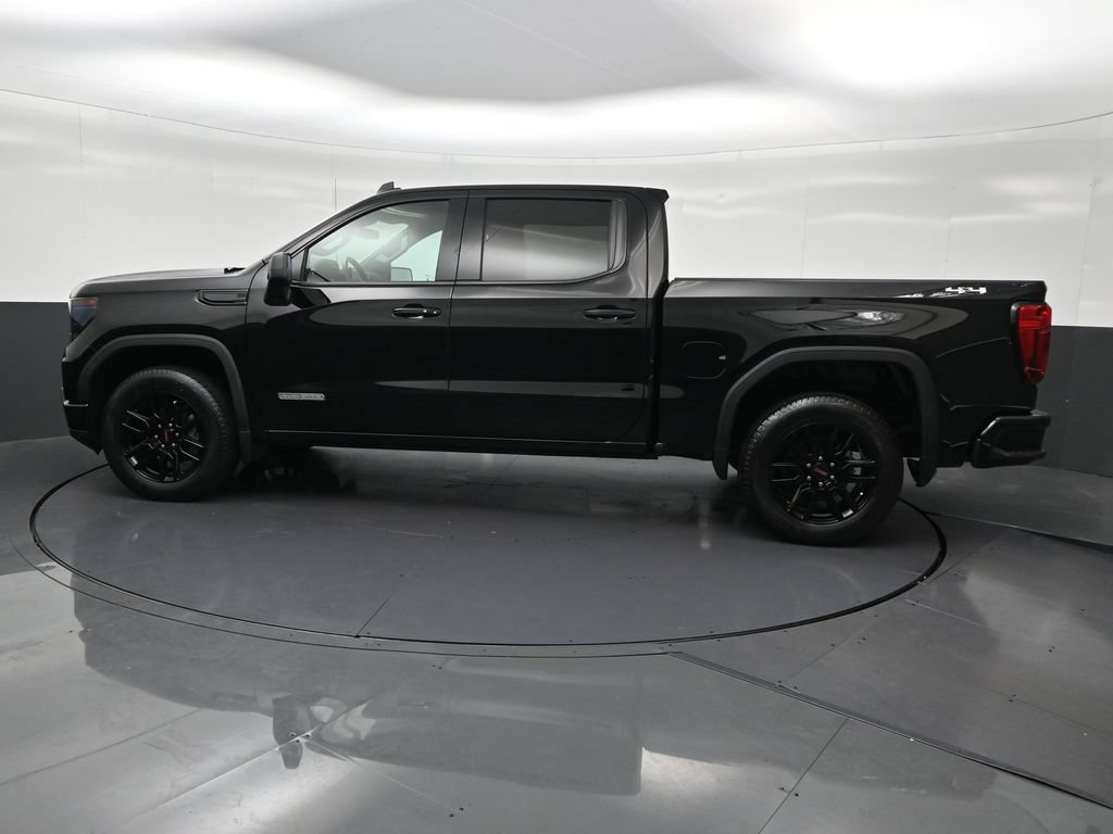 Used 2023 GMC Sierra 1500 Elevation AWD/4WD image 2