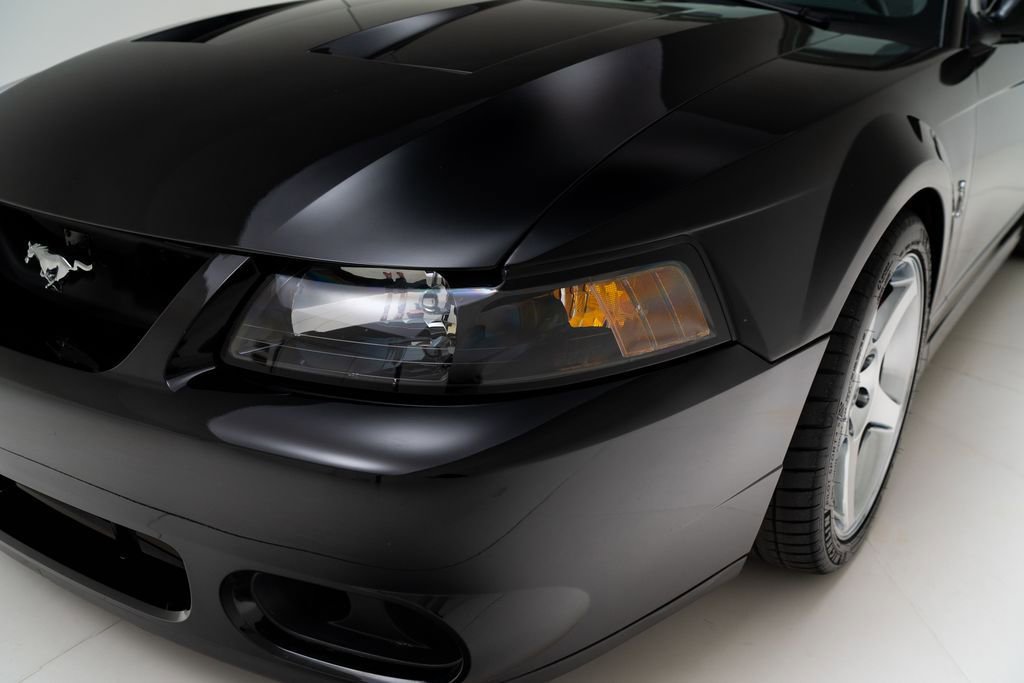 Used 2004 Ford Mustang Cobra RWD image 37