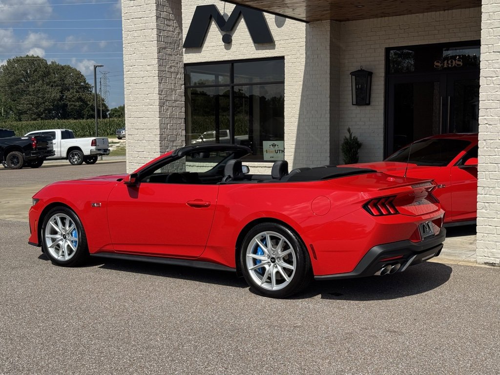 Used 2024 Ford Mustang GT Premium image 13