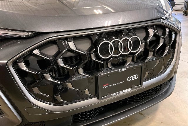 Used 2025 Audi Q5 Premium Plus w/ Premium Plus AWD/4WD image 30