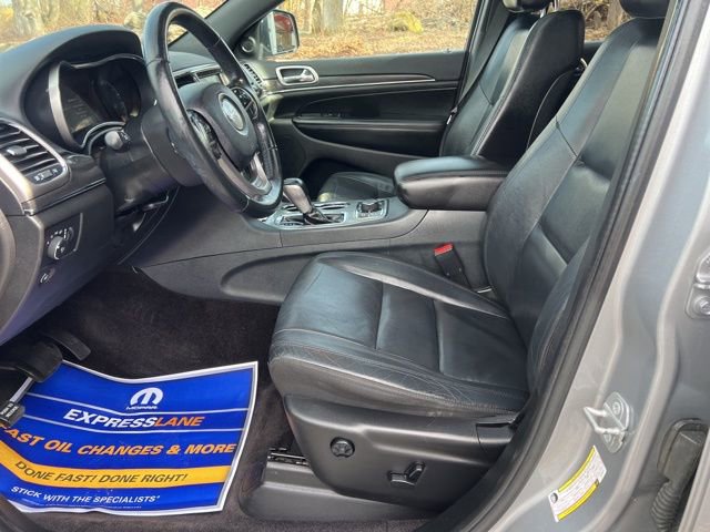 Used 2018 Jeep Grand Cherokee Limited AWD/4WD image 12