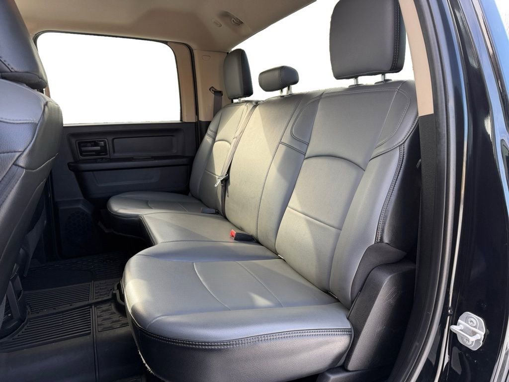 Used 2020 RAM 3500 Tradesman w/ Chrome Appearance Group image 10