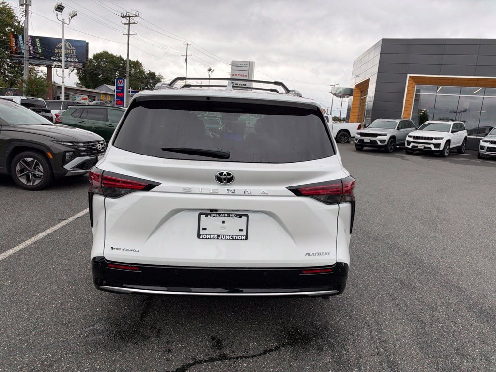 New 2026 Toyota Sienna Platinum AWD/4WD image 6
