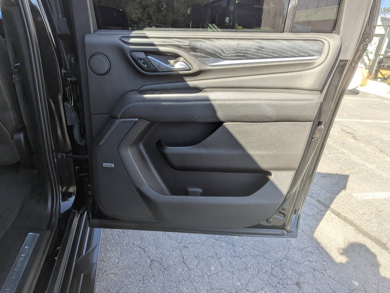 Used 2021 GMC Yukon XL Denali AWD/4WD image 41