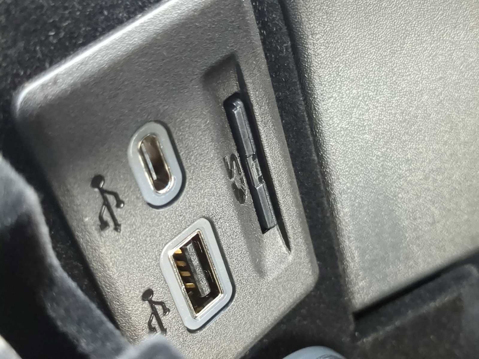 New 2025 Cadillac CT4 Sport image 21