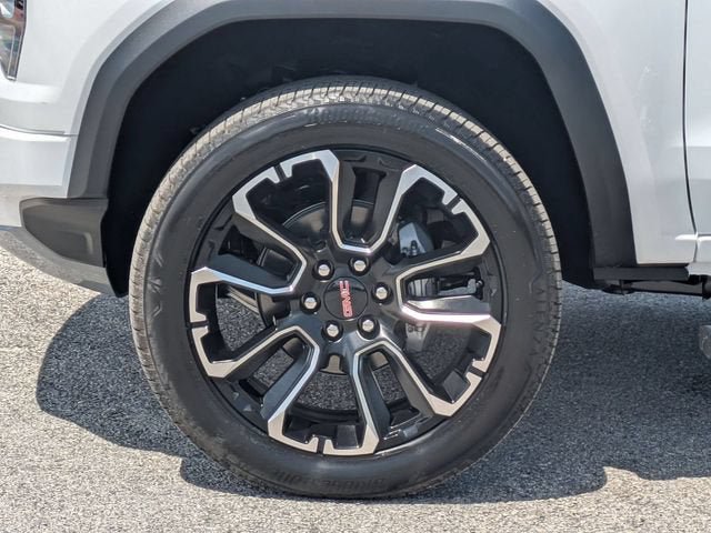 New 2026 GMC Canyon Denali AWD/4WD image 16