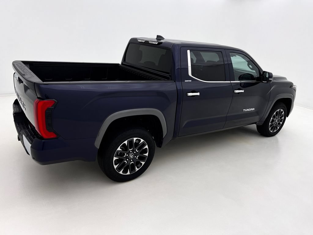 Used 2025 Toyota Tundra Limited AWD/4WD image 6