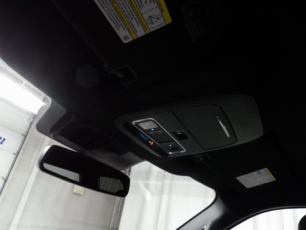 Used 2022 Ford F150 Lariat image 21