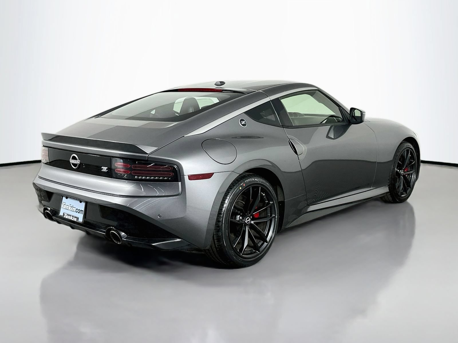 Used 2024 Nissan Z Performance w/ Floor Mat Package RWD image 7