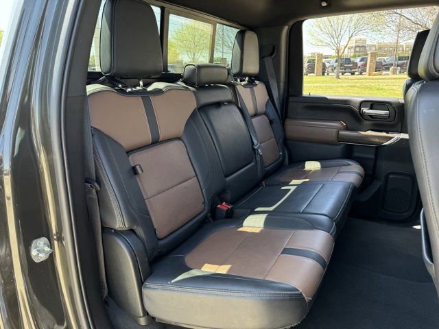 Used 2022 Chevrolet Silverado 2500 High Country image 31