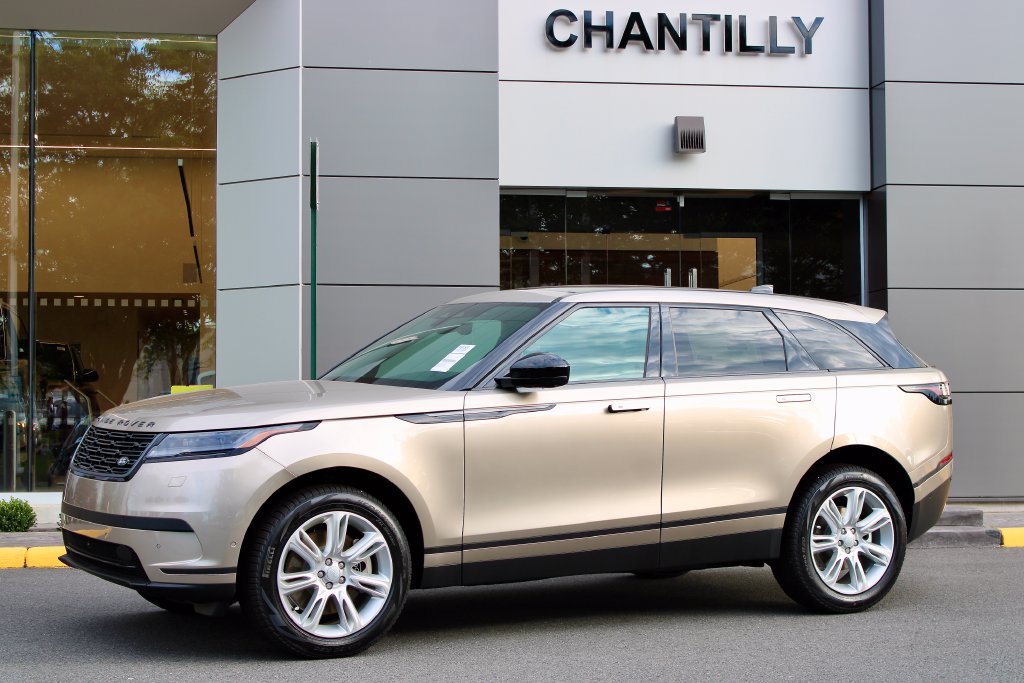 New 2026 Land Rover Range Rover Velar S AWD/4WD image 1