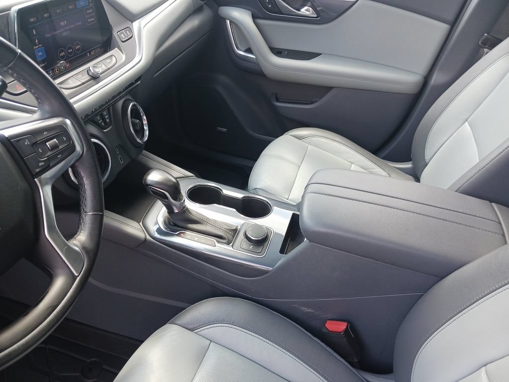 Used 2019 Chevrolet Blazer LT w/ Sun and Wheels Package FWD image 24