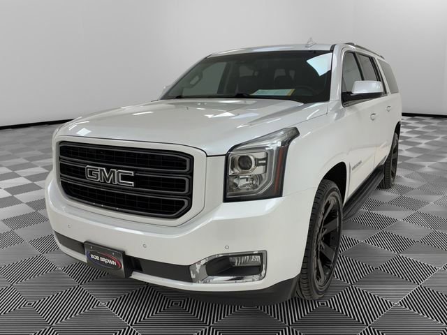 Used 2019 GMC Yukon XL SLT w/ Graphite Performance Edition AWD/4WD image 7