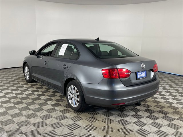 Used 2011 Volkswagen Jetta SE image 19