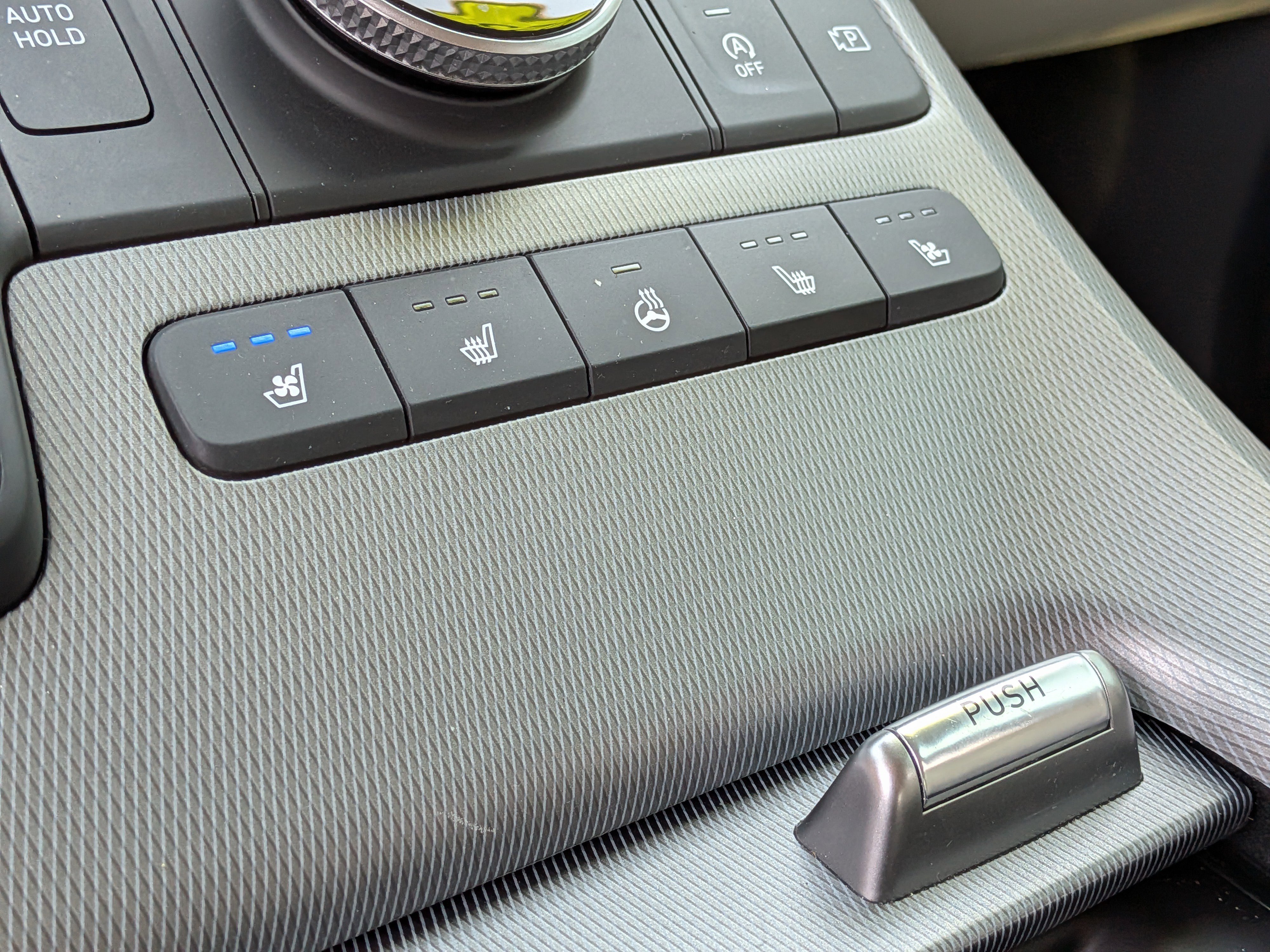 Used 2023 Hyundai Palisade Limited image 35