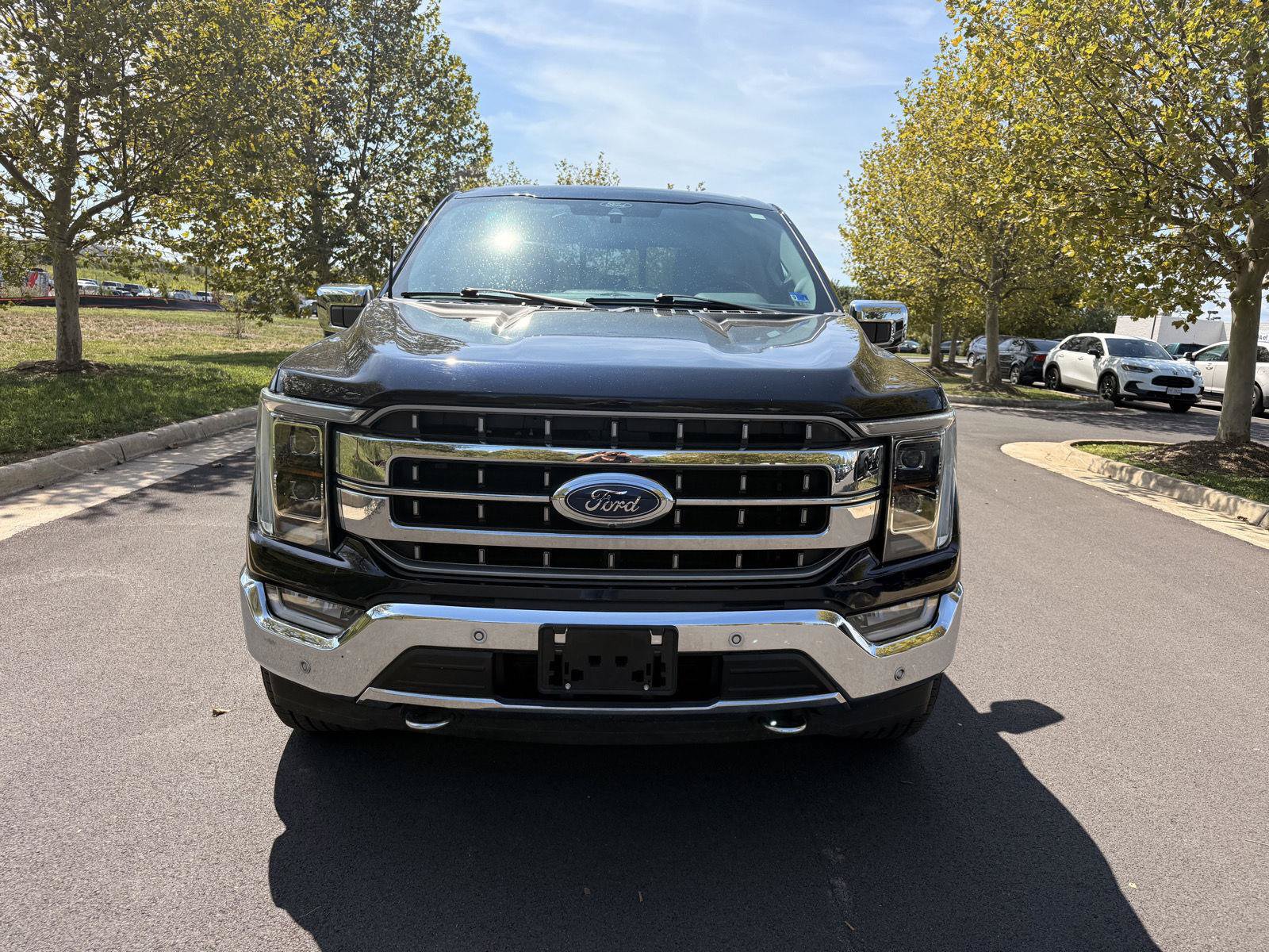 Used 2022 Ford F150 Lariat w/ Equipment Group 502A High AWD/4WD image 3