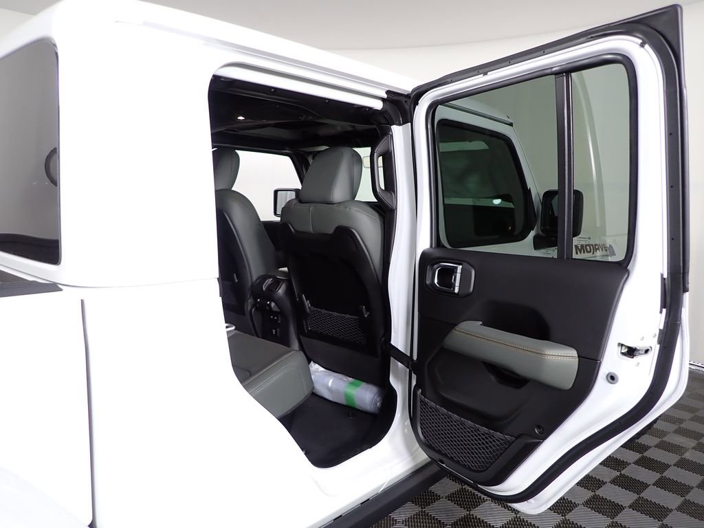 New 2026 Jeep Gladiator Mojave AWD/4WD image 40