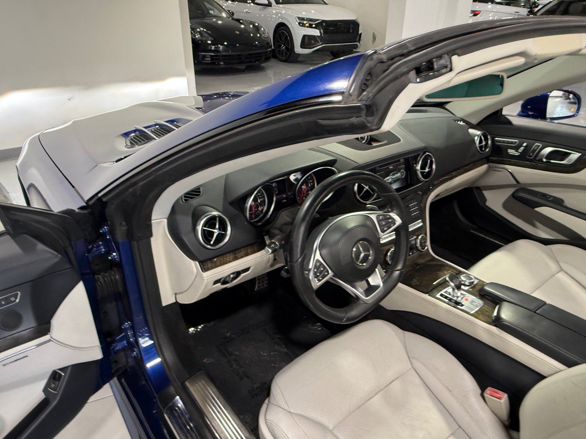 Used 2017 Mercedes-Benz SL 450 image 22