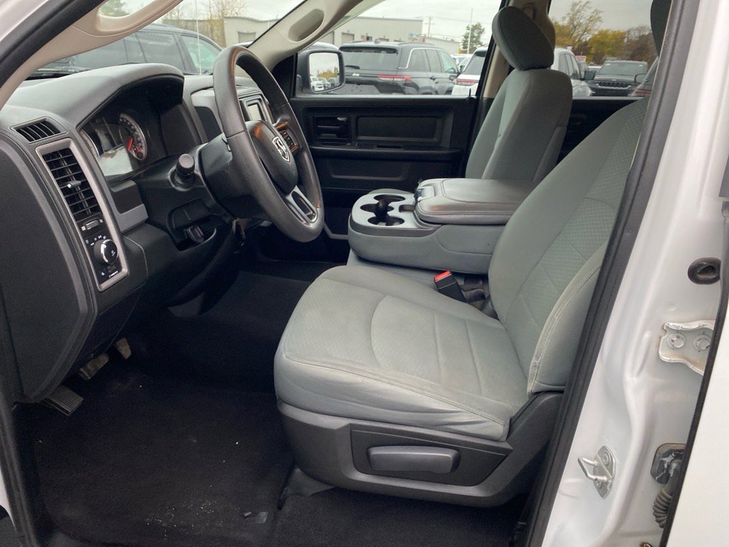 Used 2018 RAM 1500 Express w/ Express Value Package image 9