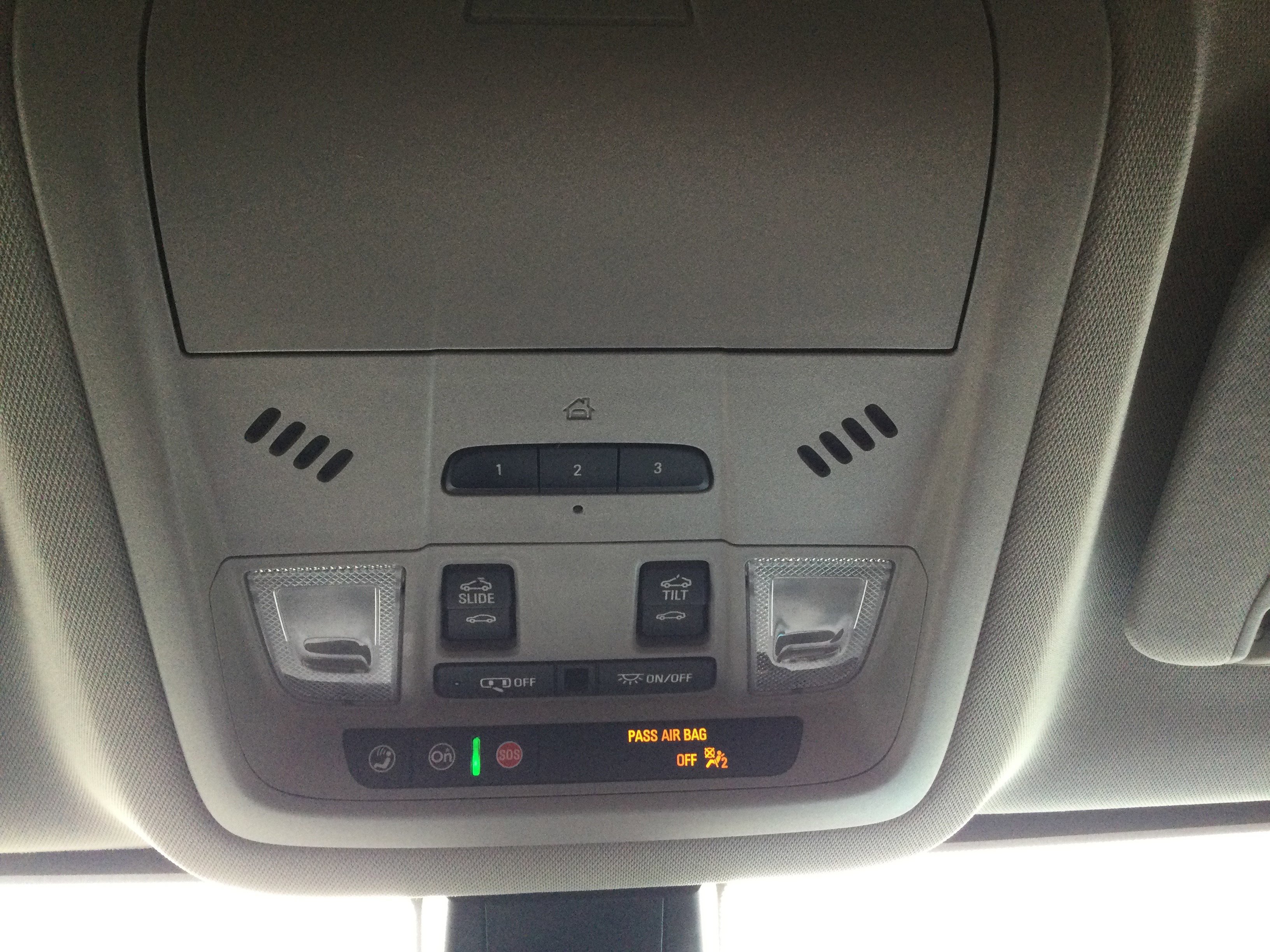 Used 2023 GMC Acadia AT4 w/ Technology Package image 13