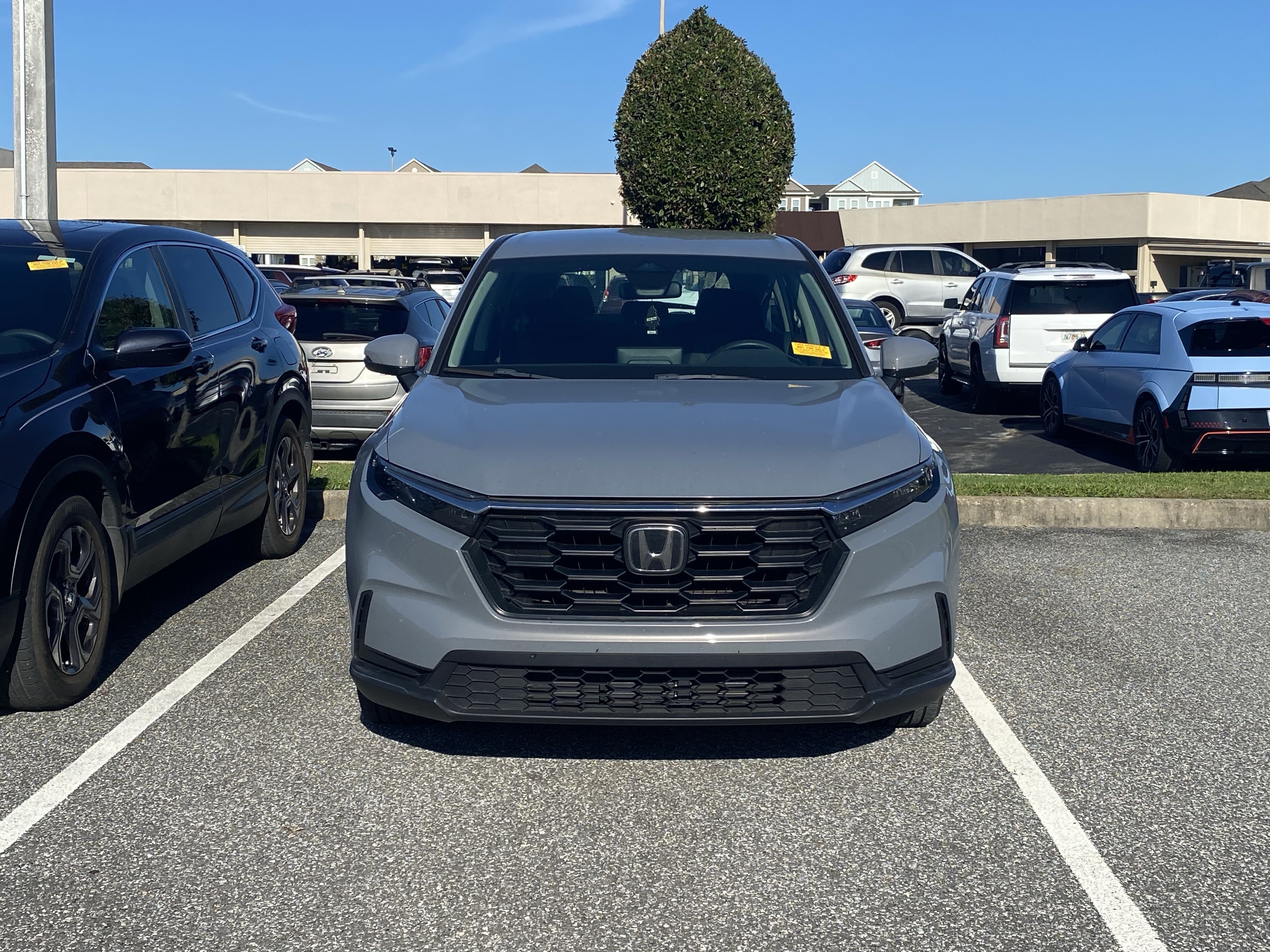 Used 2024 Honda CR-V LX video 2