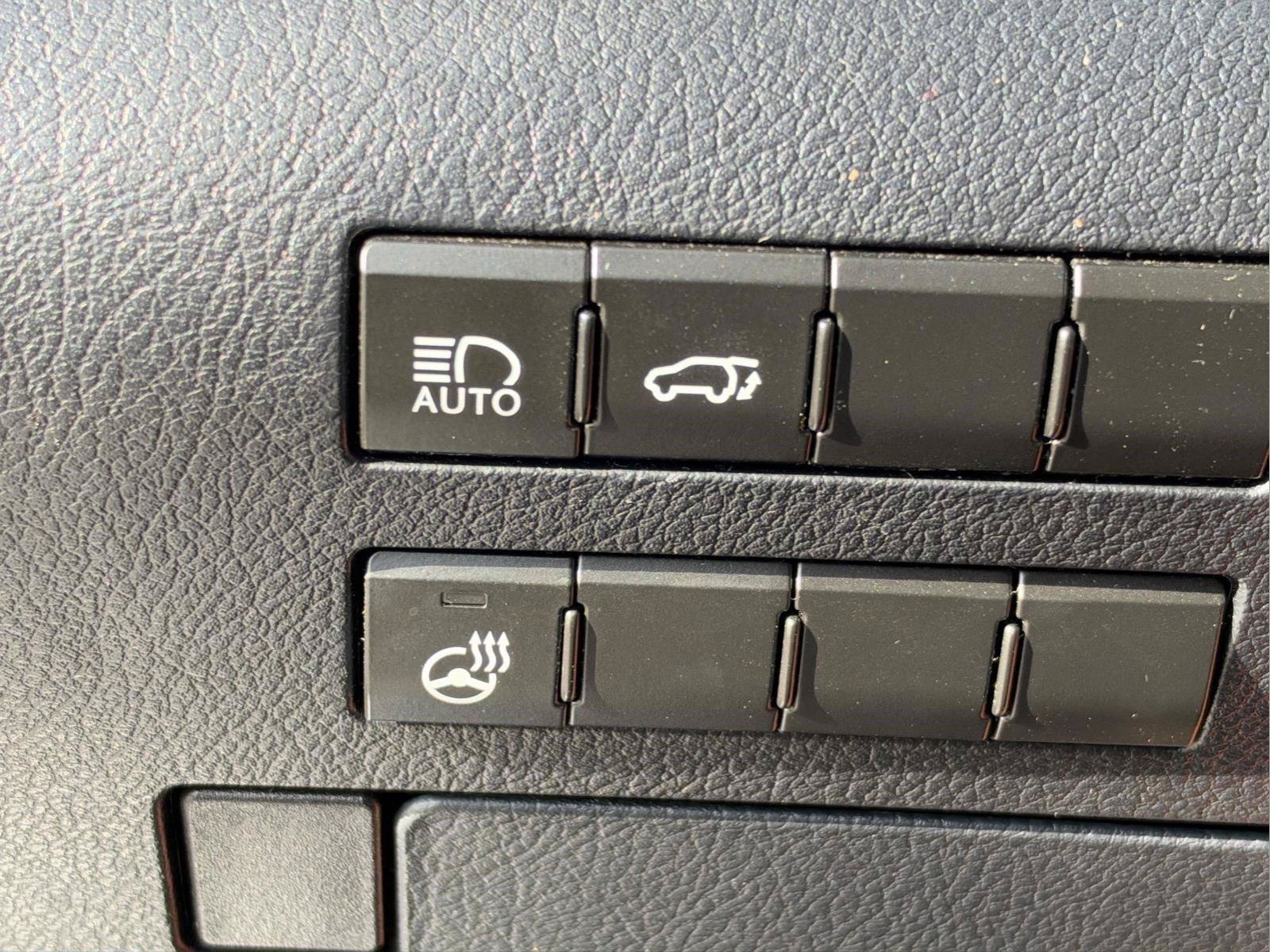 Used 2019 Lexus RX 350L FWD image 24