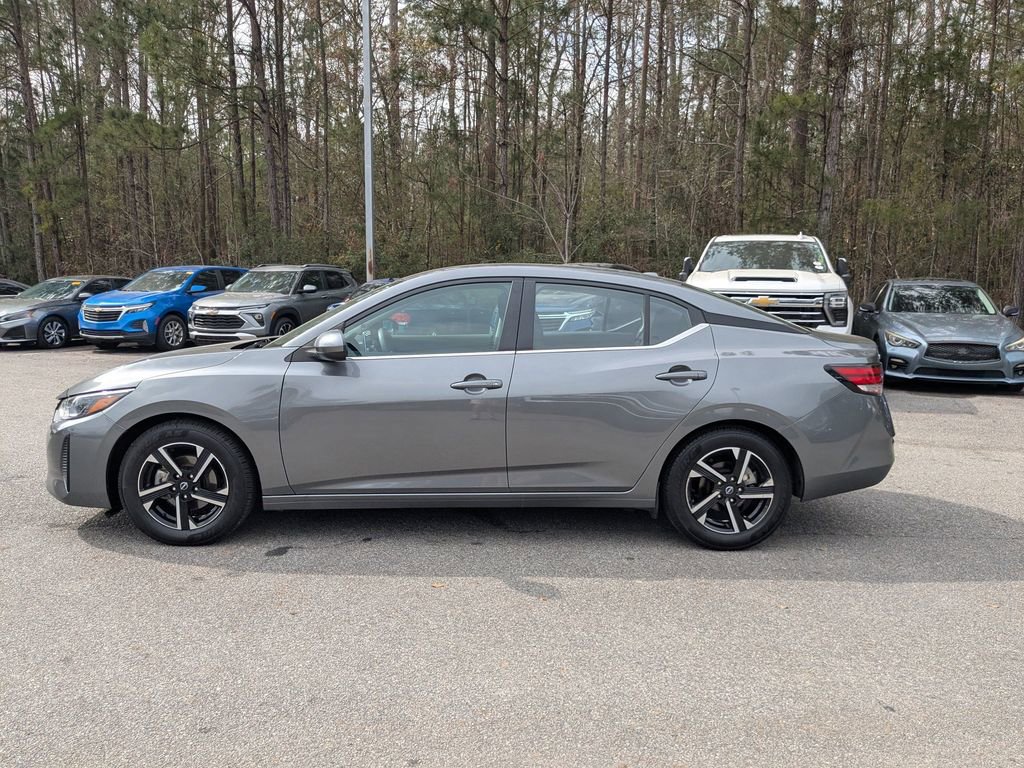 Used 2024 Nissan Sentra SV image 7
