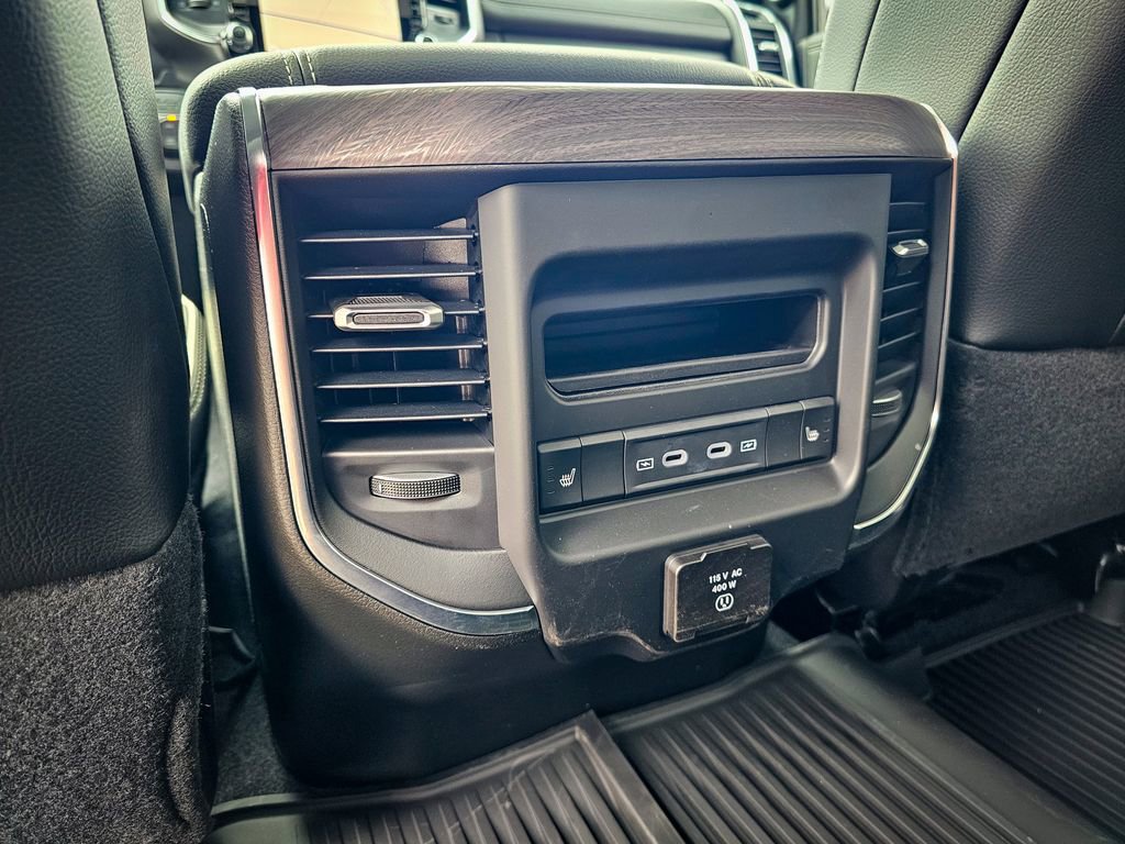 New 2026 RAM 3500 Laramie AWD/4WD image 47