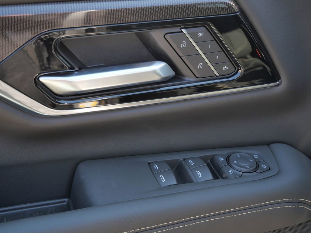 New 2026 GMC Yukon Elevation image 45