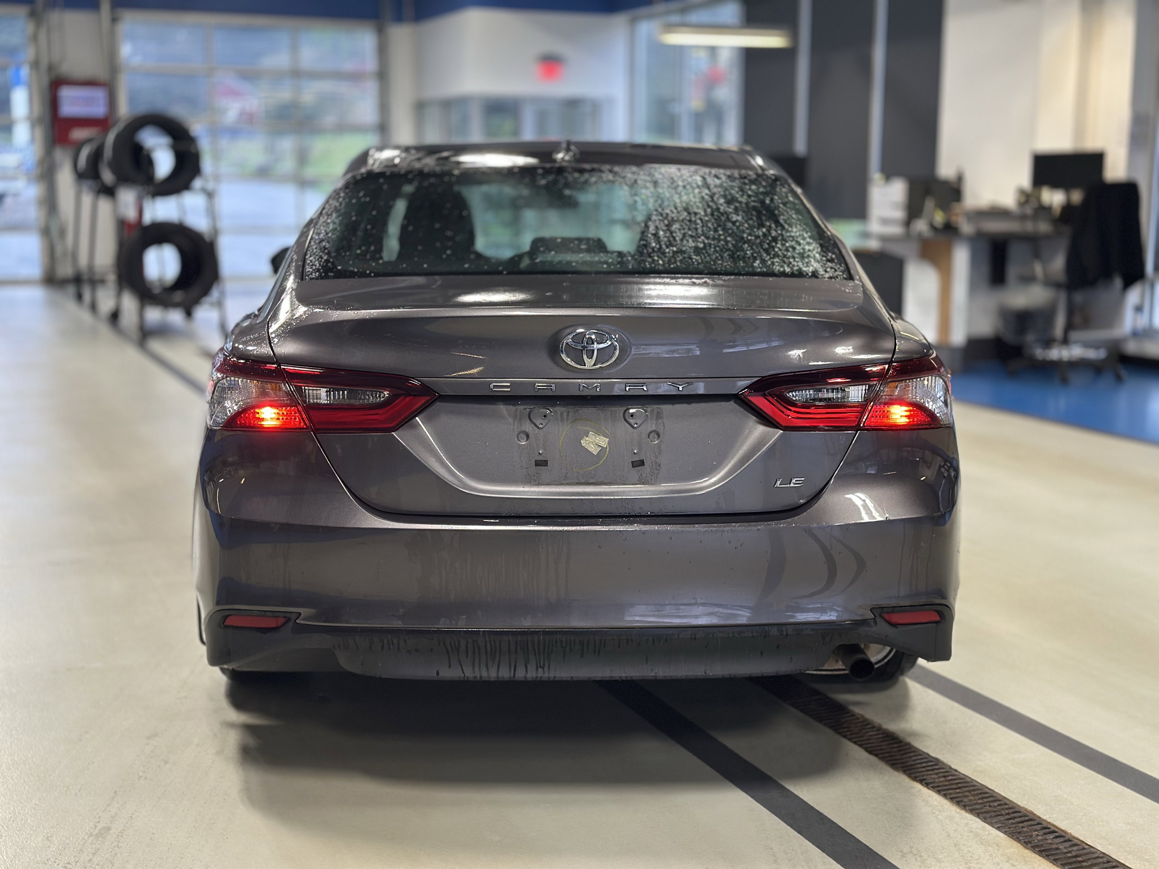 Used 2023 Toyota Camry LE FWD image 6