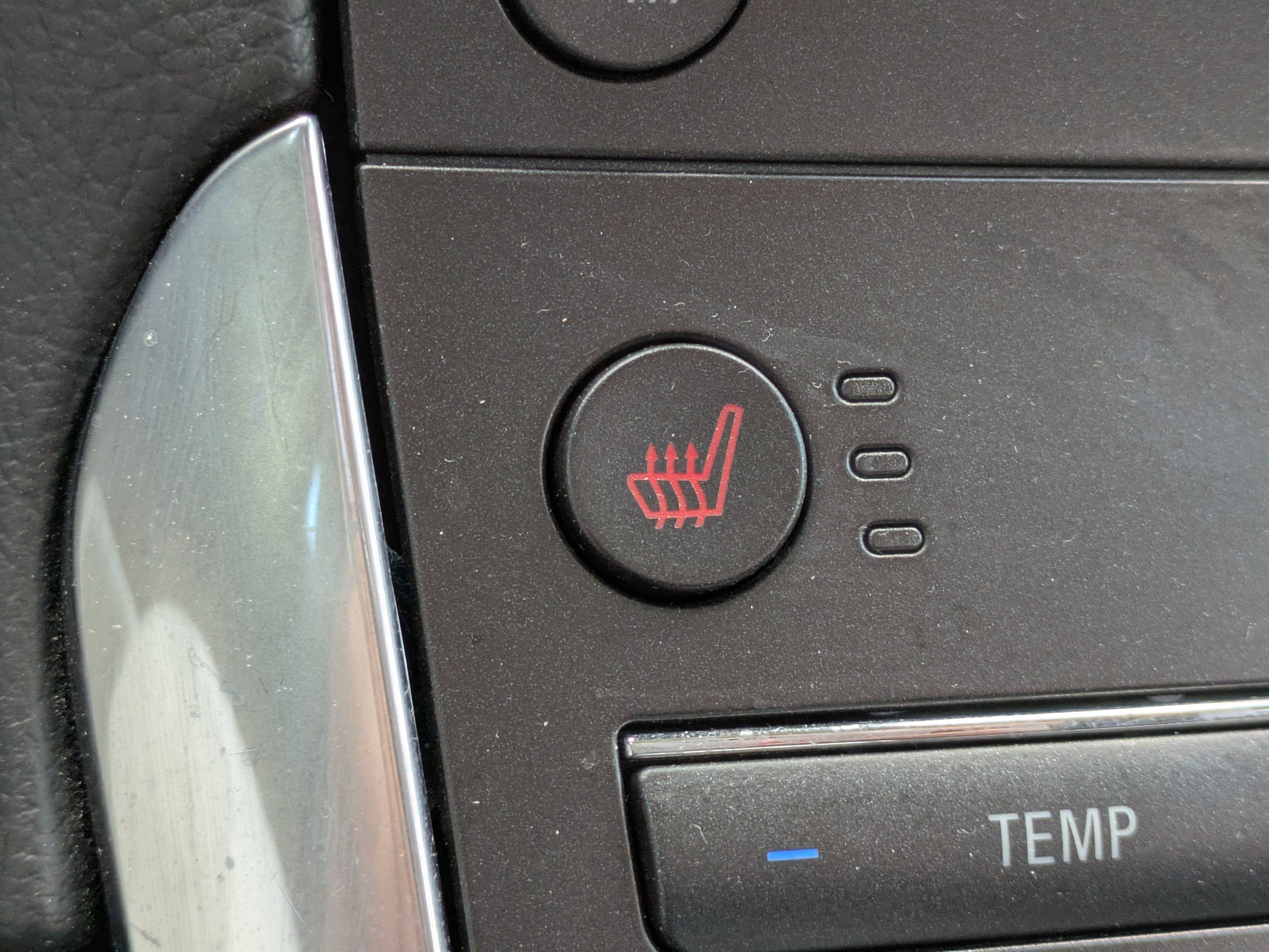 Used 2019 Ford Edge Titanium image 28