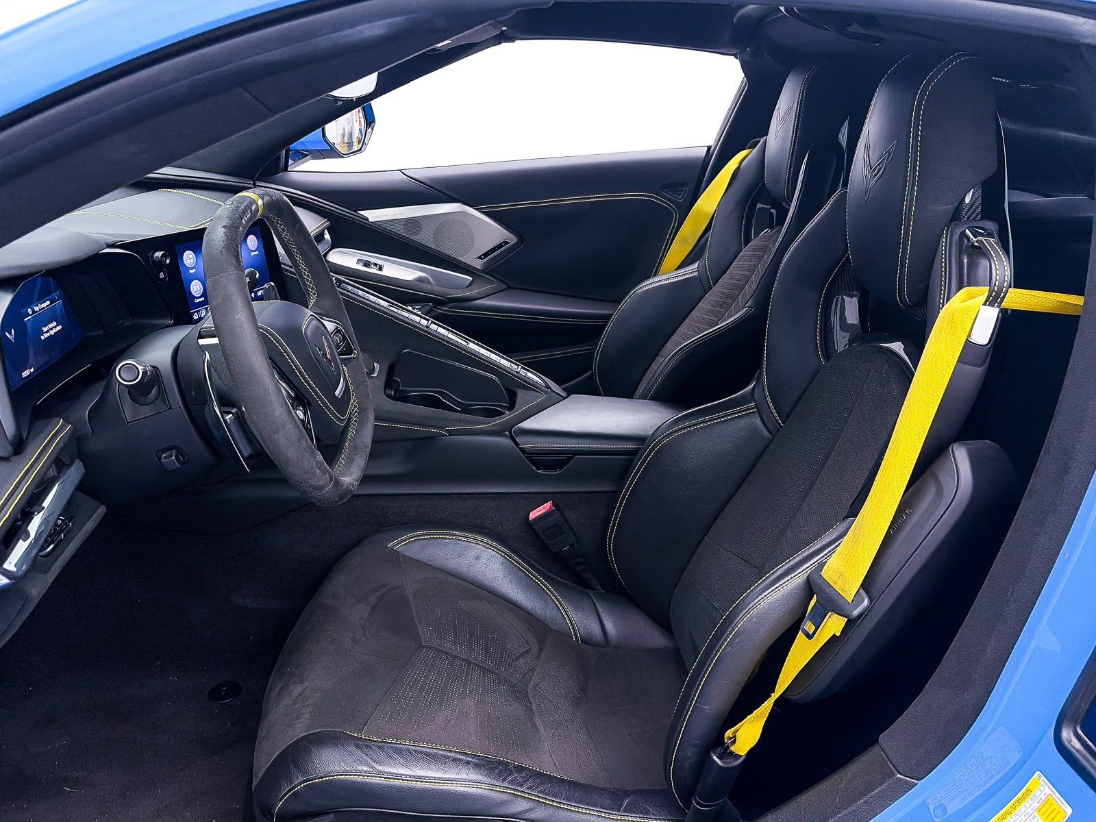 Used 2020 Chevrolet Corvette Stingray Premium Cpe w/ 3LT Preferred Equipment Group image 36