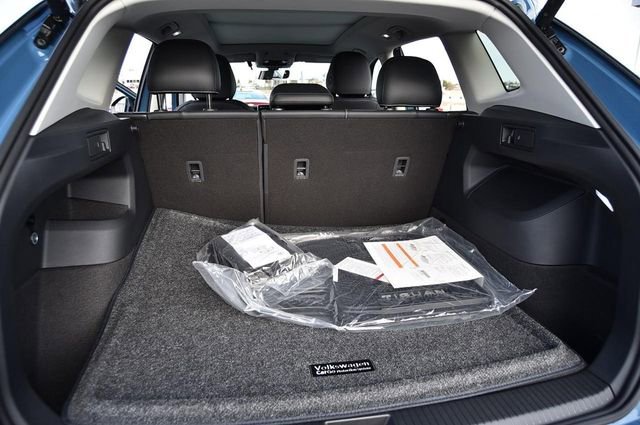 New 2026 Volkswagen Tiguan SE image 24