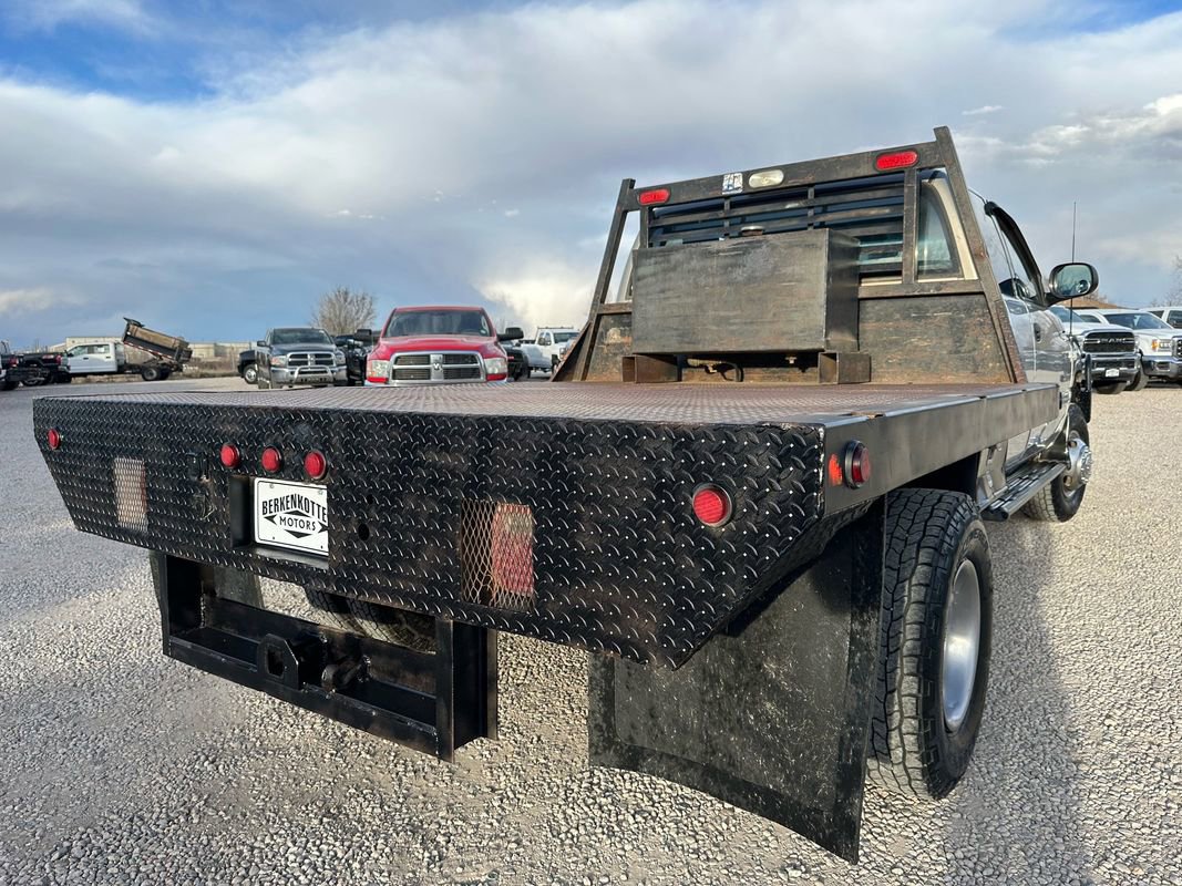 Used 1999 Dodge Ram 3500 Truck SLT image 10