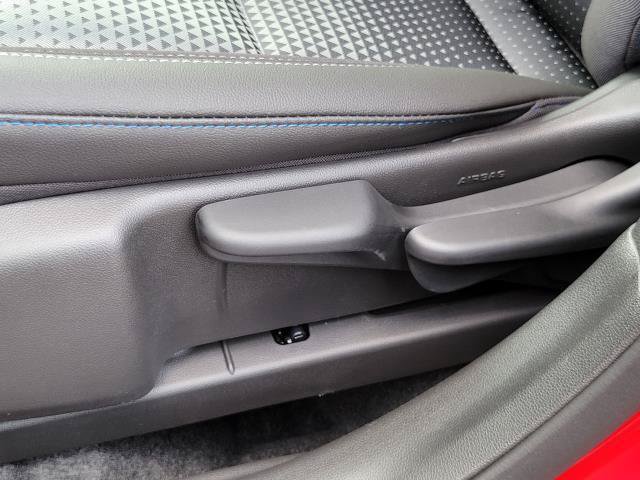 New 2026 Chevrolet Trax LT w/ LT Convenience Package FWD image 9