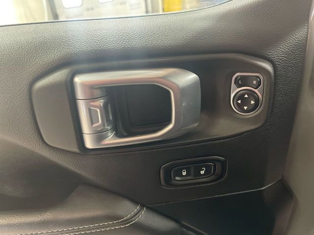 Certified 2023 Jeep Wrangler Sahara w/ Dual Top Group image 13