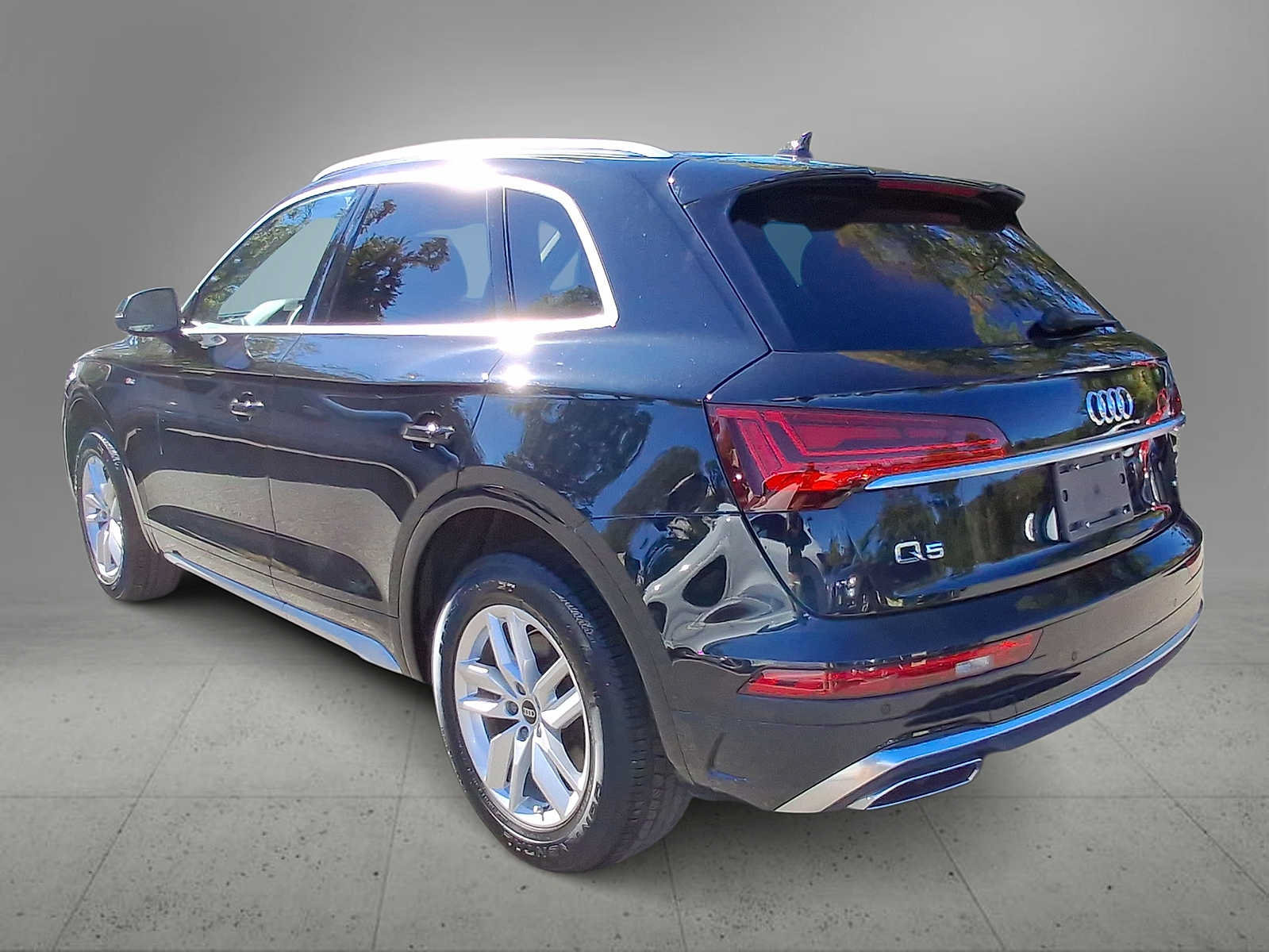 Certified 2024 Audi Q5 2.0T Premium AWD/4WD image 6